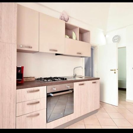 La Casa Delle Muse Apartment ออสตูนี ภายนอก รูปภาพ